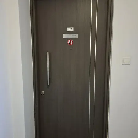 Apartment Albert's St Lazarus 402 B - First Floor Larnaca