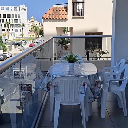 Albert's St Lazarus 402 B - First Floor Apartment *